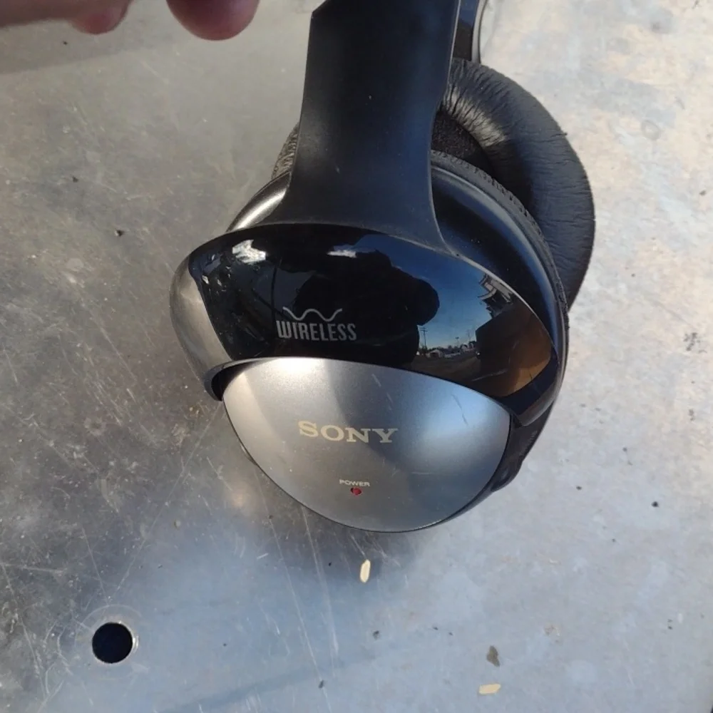 Sony Black Wireless rf980r Headphones NWOT